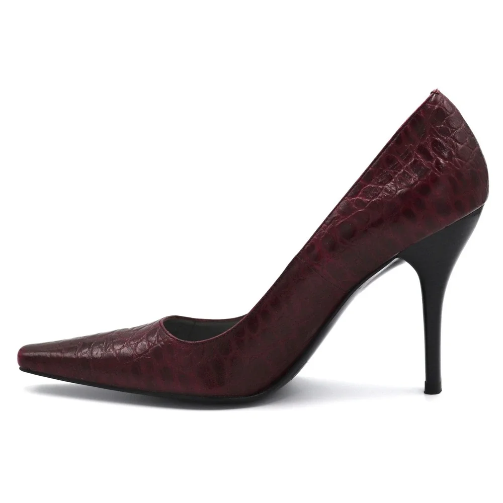 BCBG Paris Burgundy Croc Embossed Pointed Toe Stiletto Pumps Heels Womens 8.5B - Picture 4 of 13